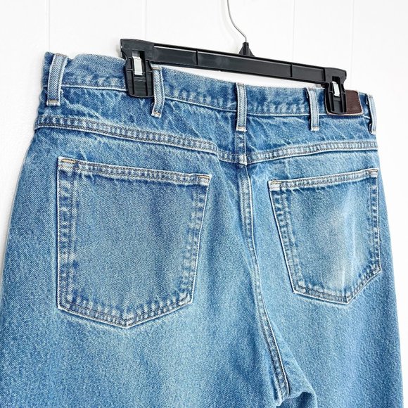 L.L. Bean Relaxed Fit Men's Jeans Size 37x32 - Picture 5 of 6